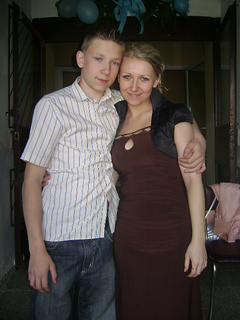 Mee and Sister