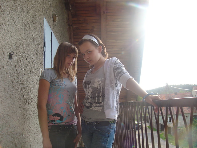 z NI ;*