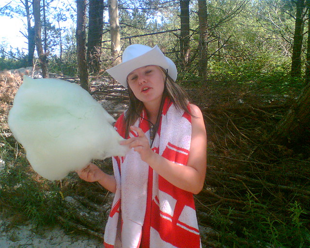 Wcinajac wate cukrowa! xD