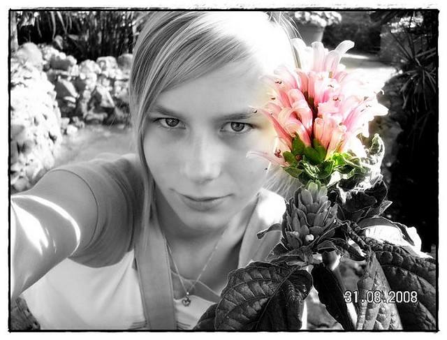 kwiatuszek... :*