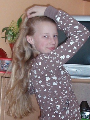 Heee:]