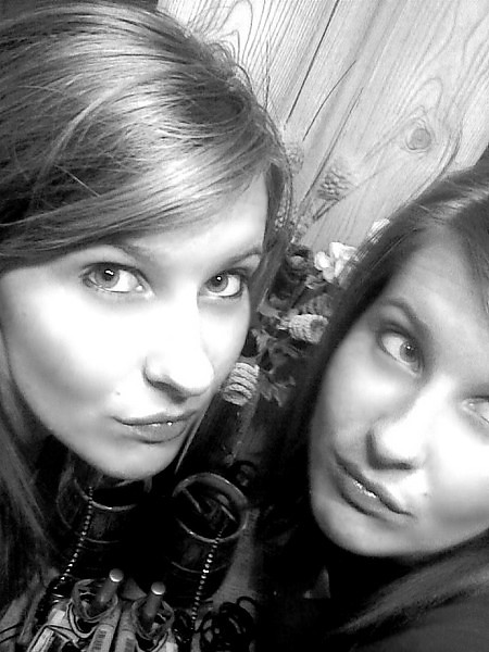 hyhy.