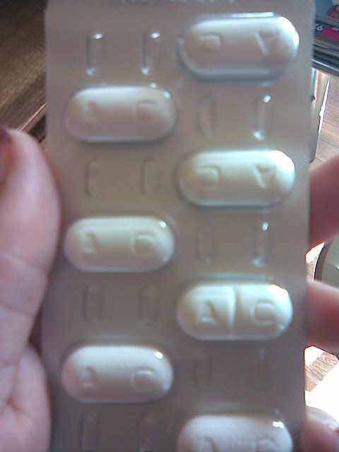 Tabletki:(