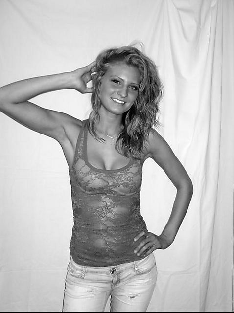 27.09 -StruSieek ;*