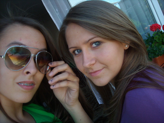 Z skarbem ;**