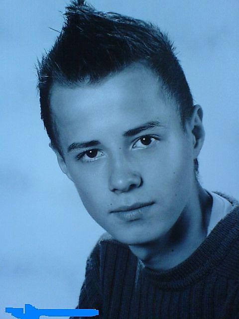 troche mi niebiesko 