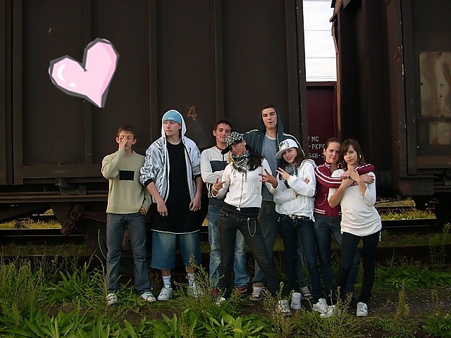 Ekipa :*