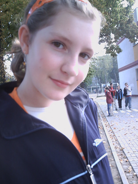 AgNiEsZkA 