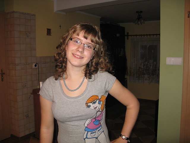 Do twarzy mi w okularach???