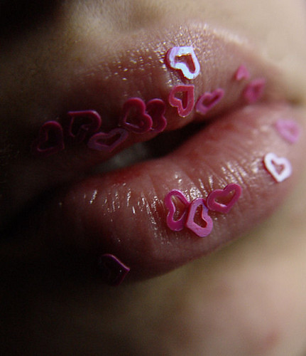 < 3 serce < 3