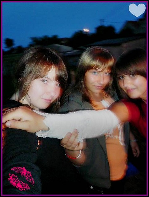 ;D zz danami . ;] 