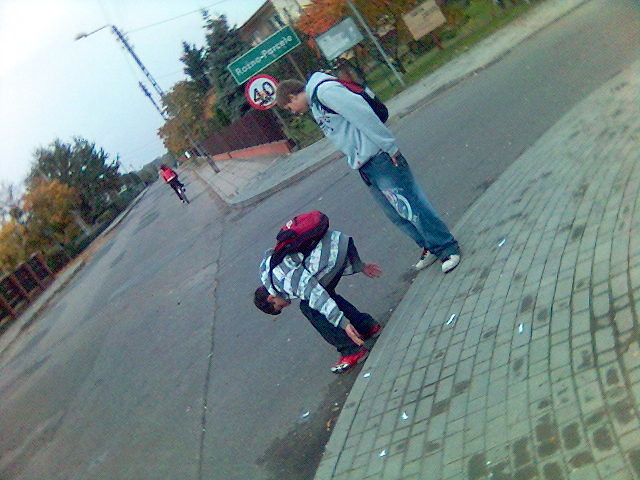 cent and mailna