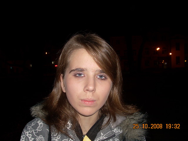 ;( becze 
