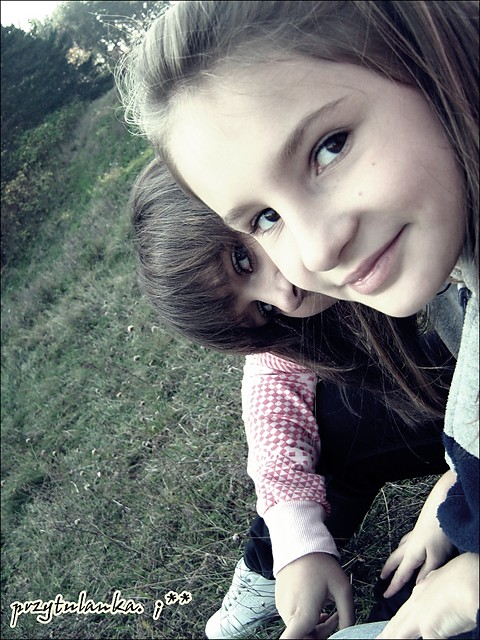 przytulanka. ;**