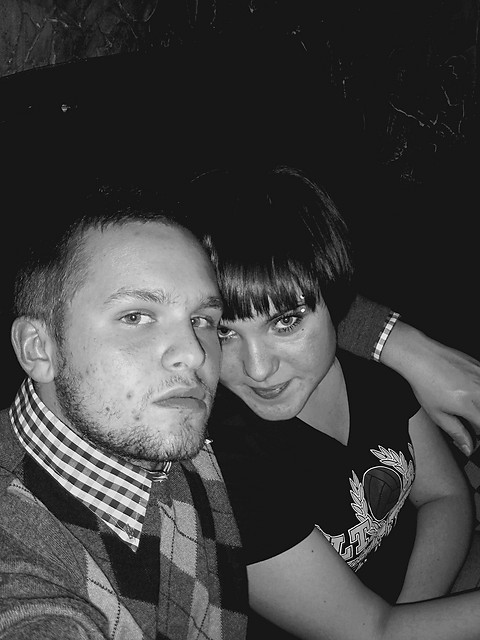 Merkury Pub.!