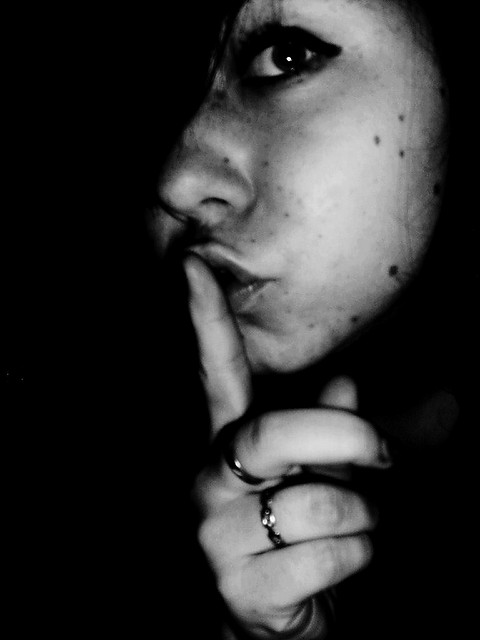 uroczo.