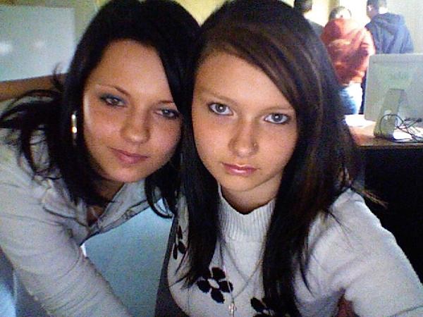 z asiuni:):):):):):)