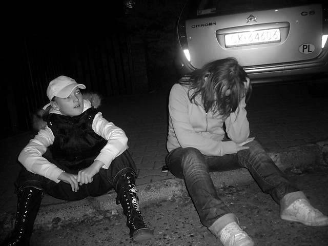 z Olu ; *