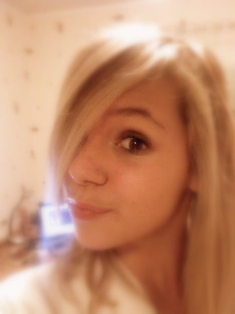hihi ;**