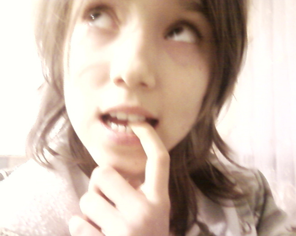 ;** K O C H < 333