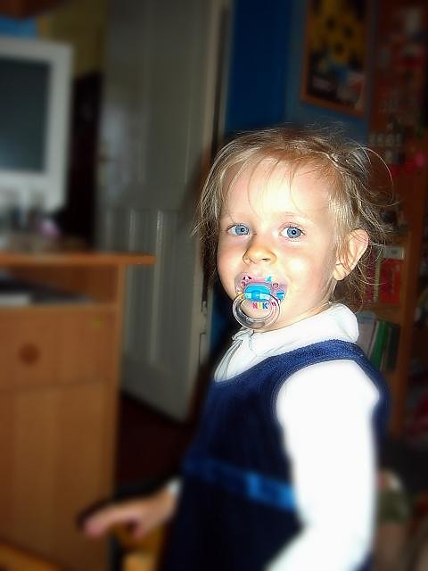 Ona;****
