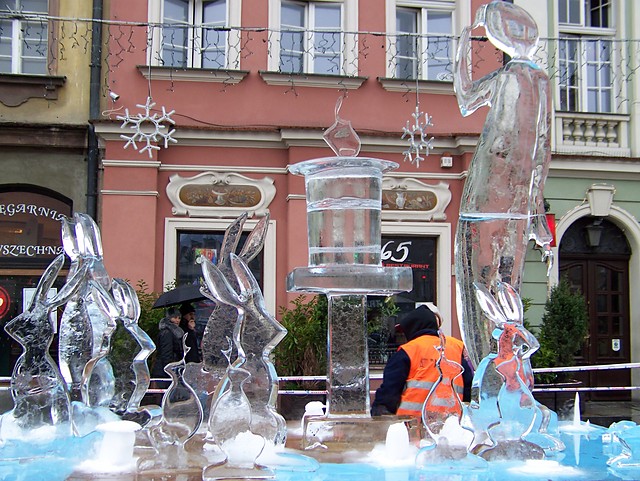 rzeby lodowe - miasto dozna