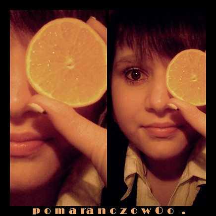 orangeee.