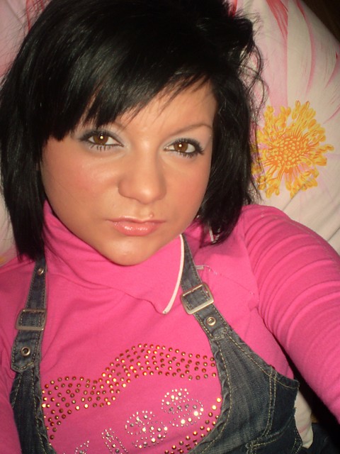 W barbiowym ubranku:P**
