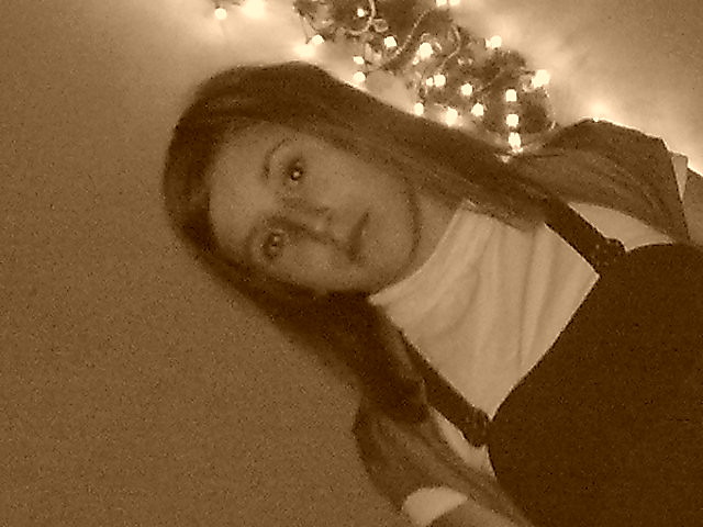 Kolczyka mi nie widac wrrr....:P