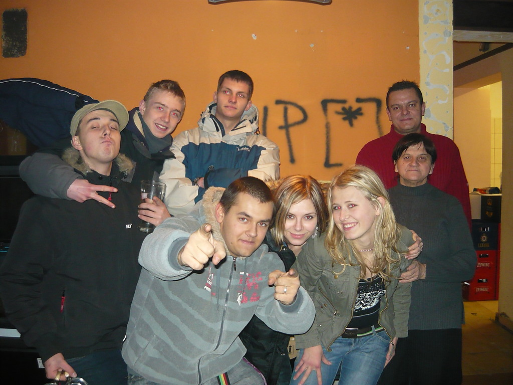 VIP PUB