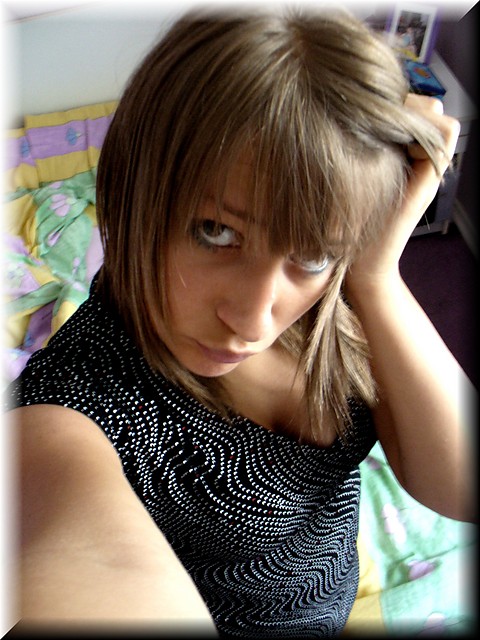 NiaCh ;**