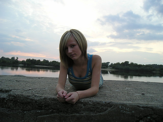 Stare; D
