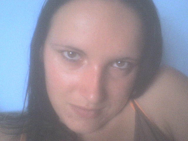 Bez opisu...***
