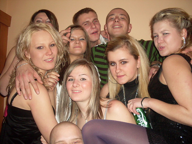 z A 18nastki;)