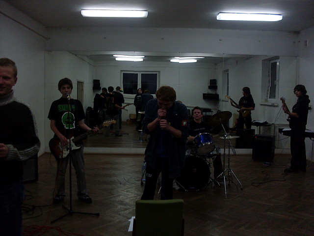 i am rockin z mitim na vocalu ;D