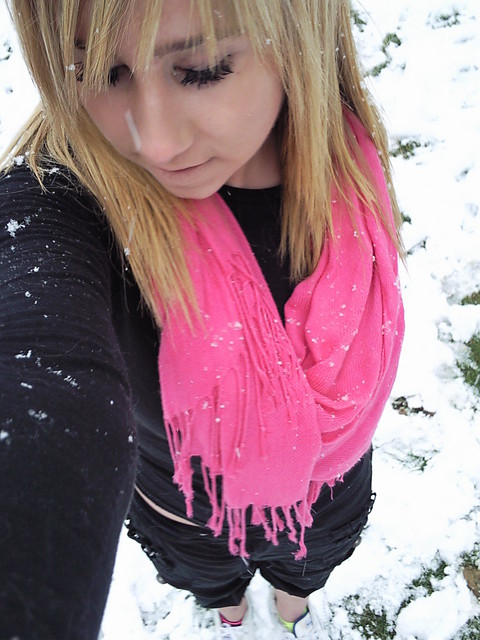 Drugi; Luty; 2009;*