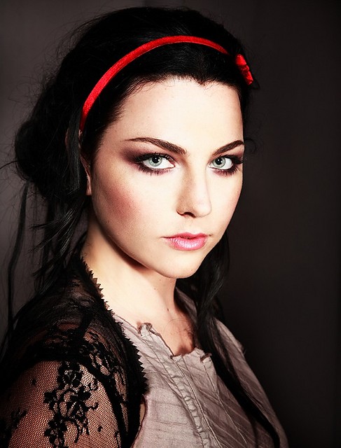Evanescence ;3