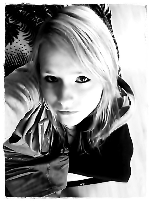 widzisz mnie? ;]]^^
