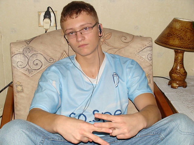 Otoczony Hip Hopem