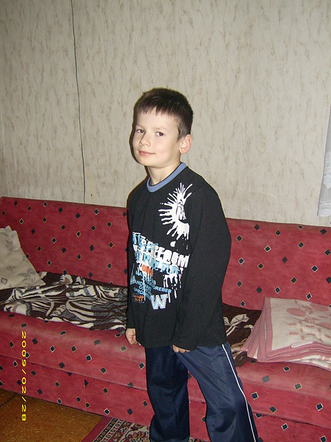 EllOsZeeKk;**