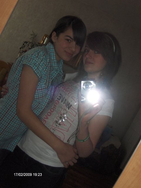 z sisk < 3 