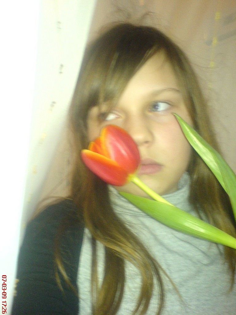 z tulipankiem ;**