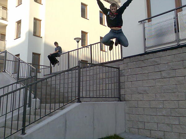 Banan leci ja se siedze ;]