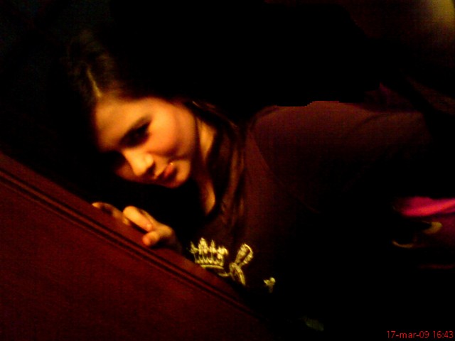 eM < 33 ;* 