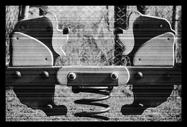 b/w
