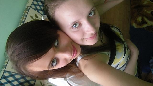 ;]