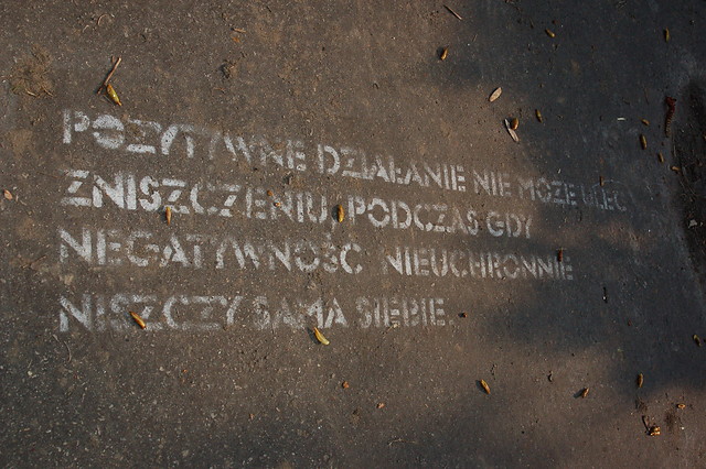 Negatywnie. 