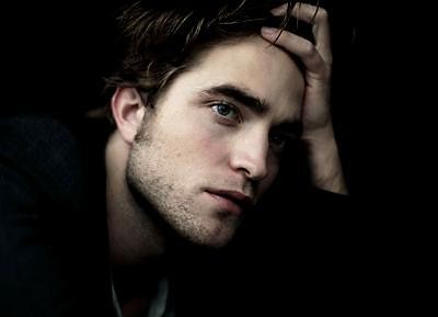 Robert Pattinson :) :**