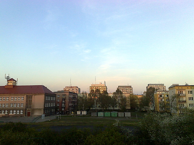 23.04 19:40
