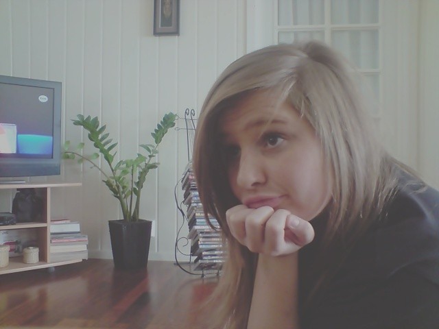 hmmm :D